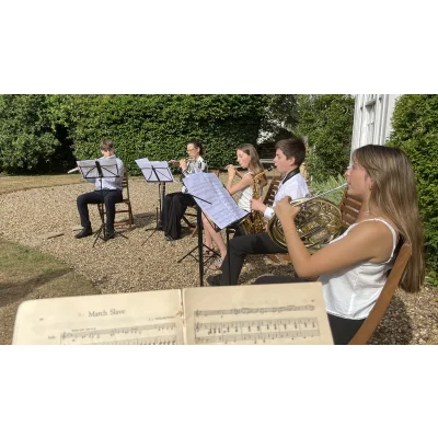 Flutes, Clarinets and Saxophones en Vacances - Summer Music Course for Students with Julie Wright and Nicholas Foster