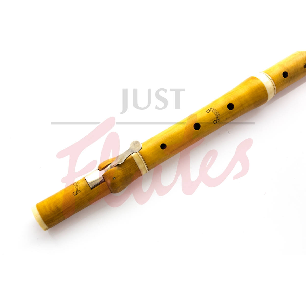 Charles Wells Boxwood Baroque (A415) Flute. Just Flutes